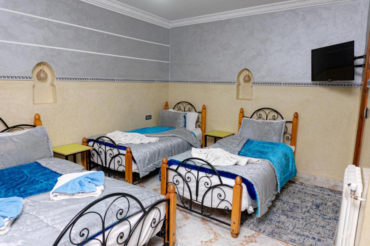 Hotel Faouzi Marrakesh Bagian luar foto