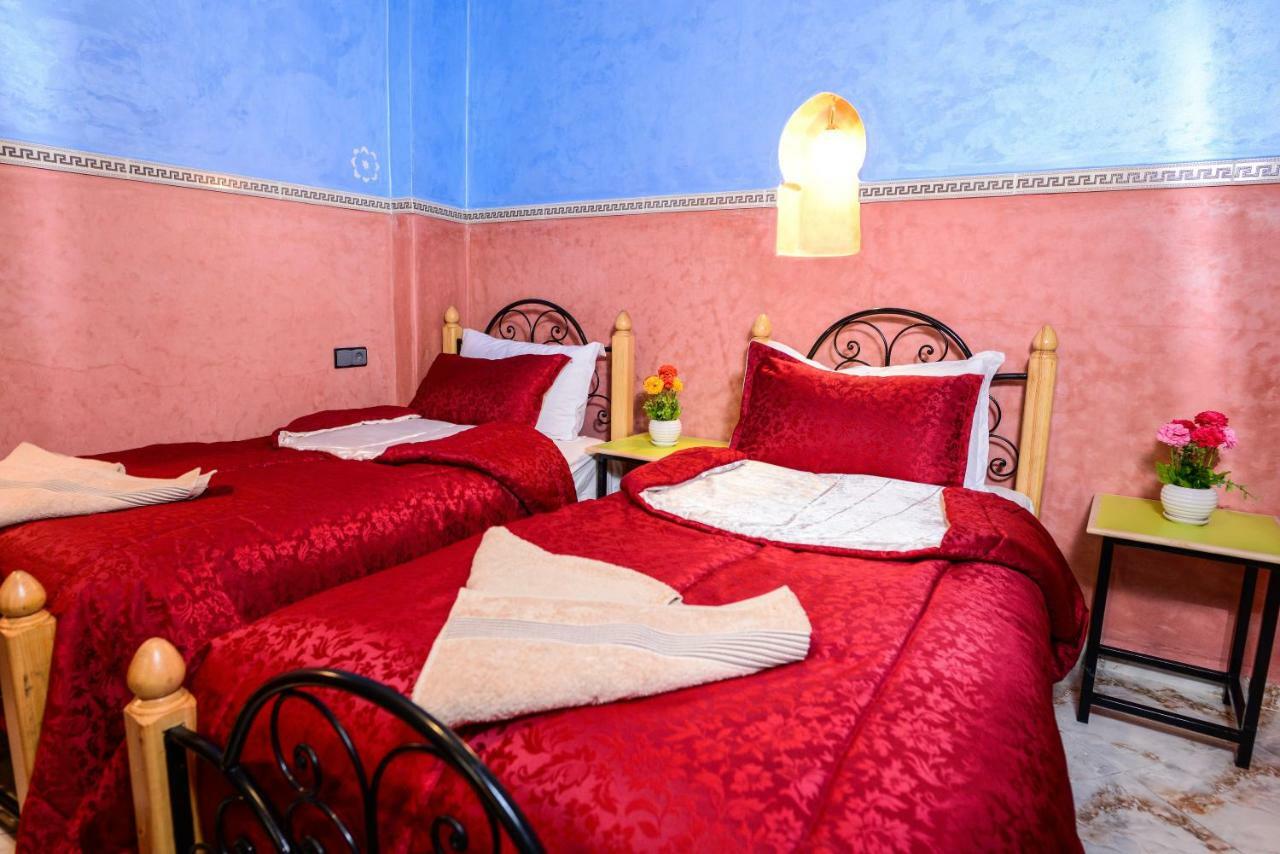 Hotel Faouzi Marrakesh Bagian luar foto